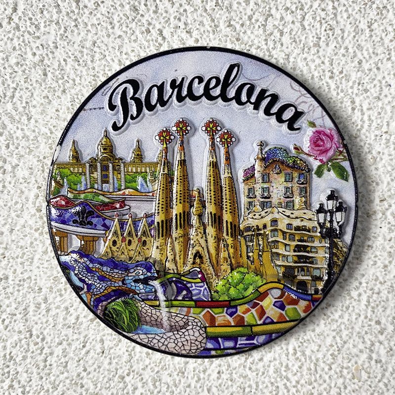 바르셀로나 관광 기념품 창의적인 원형 접시 모자이크 건 - Home Barcelona 리뷰 및 가격